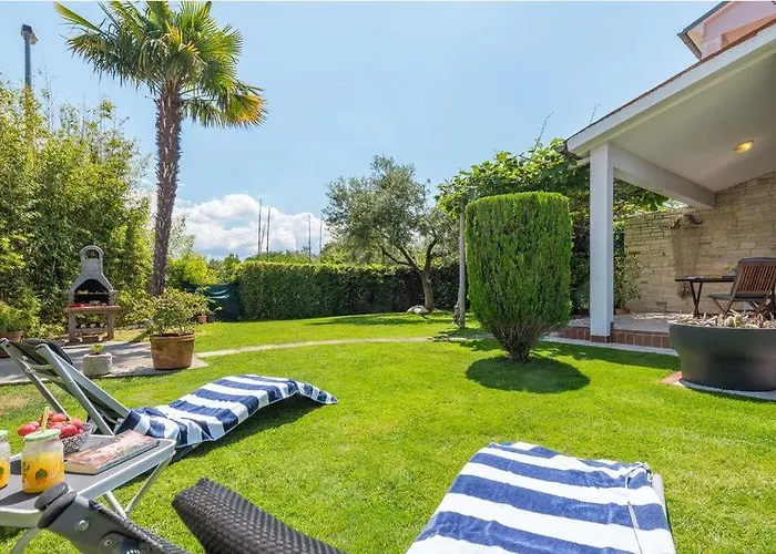 Mir - By Guide Rovinj