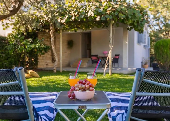 Mir - By Guide 빌라