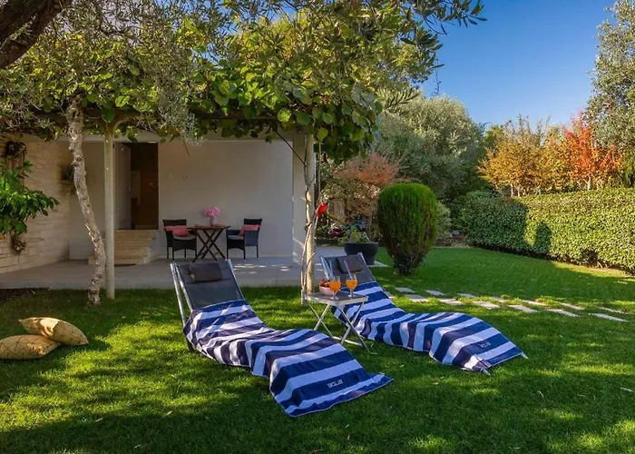 빌라 Mir - By Guide